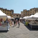 Mercati prodotti artigianali in piazza Anfiteatro