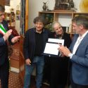 Pietrasanta premiato il laboratorio di restauro tappeti