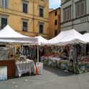 Mercato artigianale in piazza S.Giusto