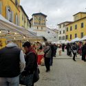 Mercato artigianale natalizio in piazza S.Frediano